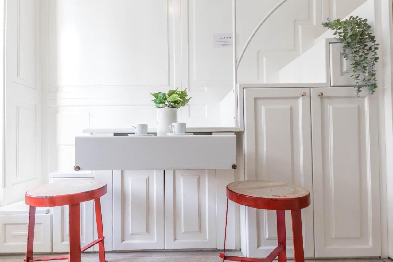 Joivy Lovely For 2 With Balcony Near Duomo Appartement Milaan