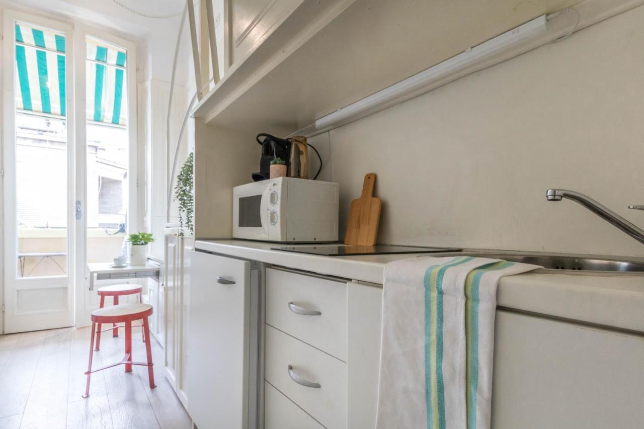 Joivy Lovely For 2 With Balcony Near Duomo Milaan
